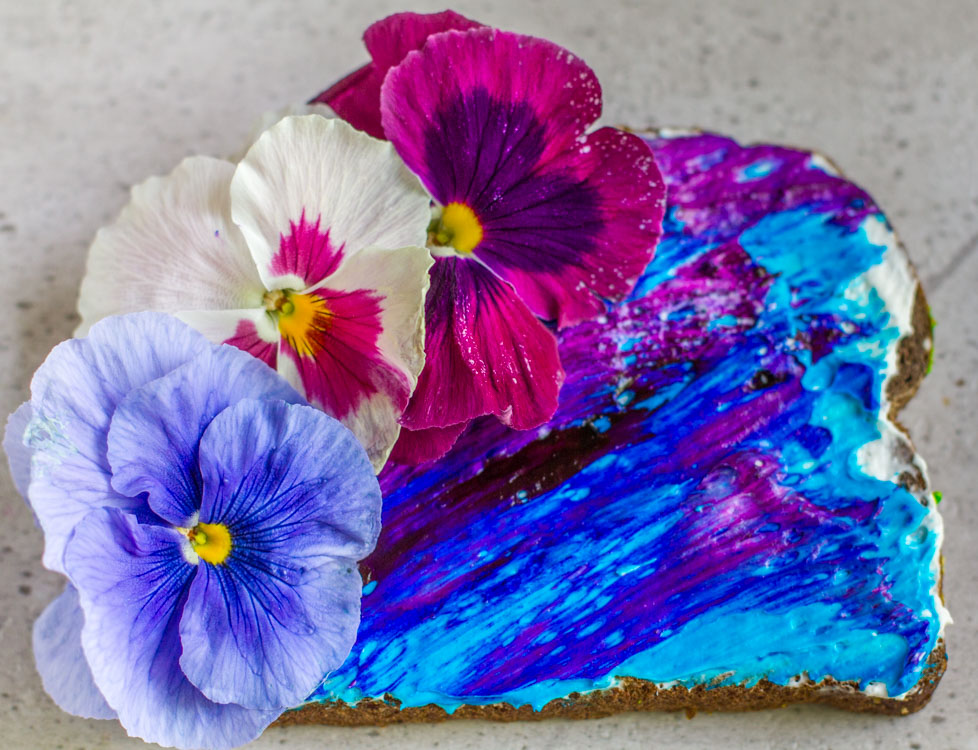 Find out how to make these Instagram worthy treats! Making gorgeous unicorn or mermaid toast is easier than you think!