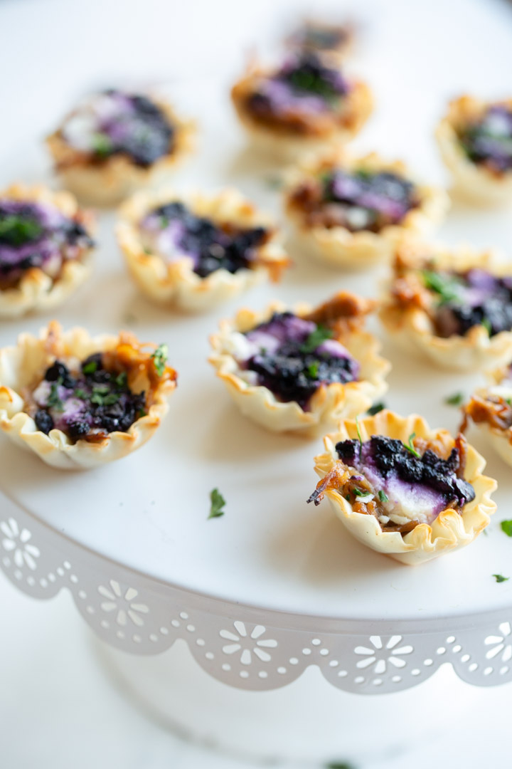 Easy Blueberry Goat Cheese Appetizer